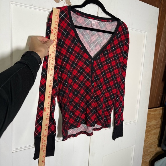 Victoria's Secret Thermal Pajama Top Plaid Red and Black Size Medium Button - Picture 4 of 6